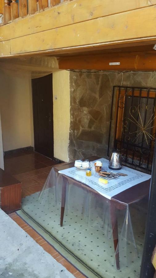 U Iriny Hotel Pitsunda Exterior foto